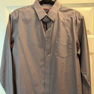 Untuckit Dress Shirt